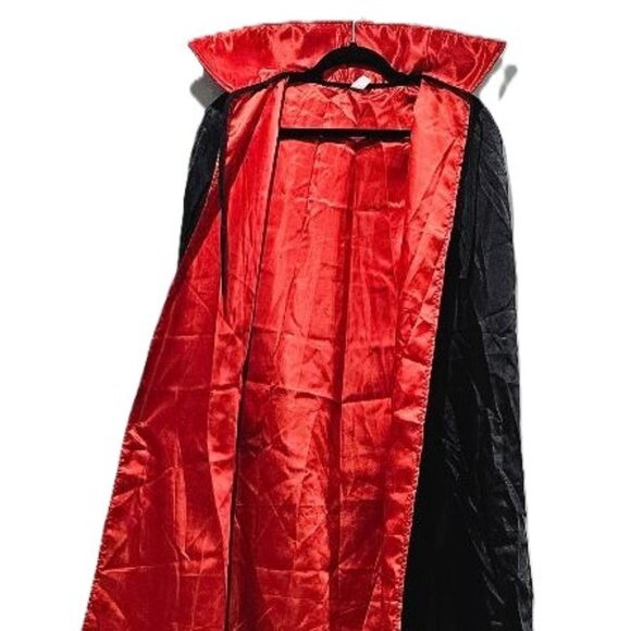 BLACK LONG VAMPIRE RED LINING COLLARED SATIN CAPE COSTUME GOTH HALLOWEEN WITCH - Picture 1 of 3